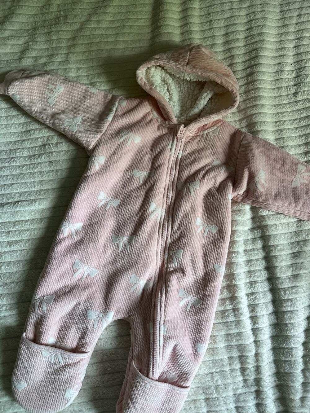 Free Haven Baby Girl Pink Bow Print Hooded Sherpa-Lined Jumpsuit